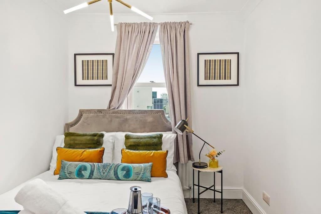 Cosy Apartment 5 Guests 3 Beds 1 Sofa Bed Lewisham London Eksteriør billede
